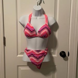 Push-up strappy bikini